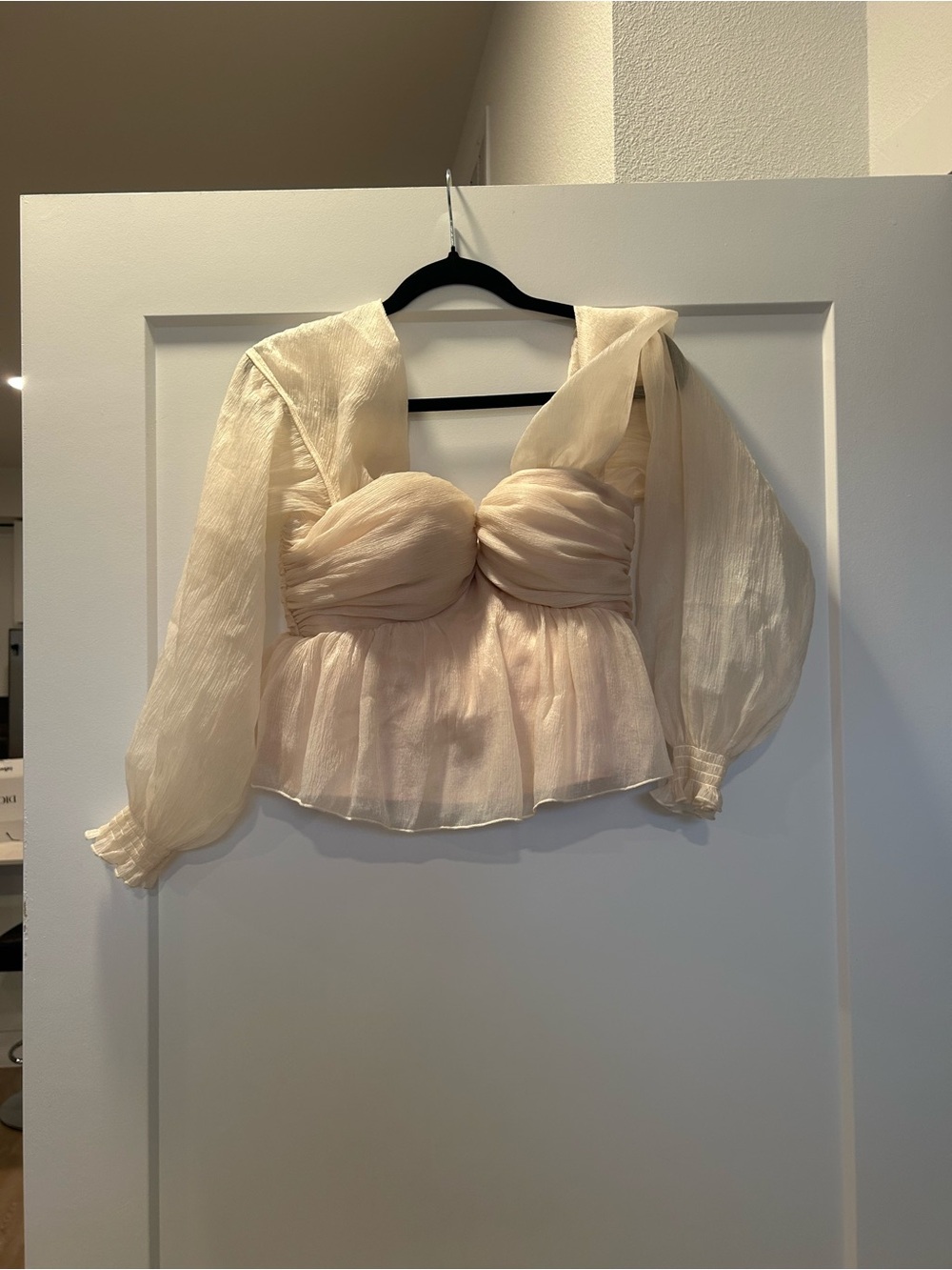 House of Harlow 1960 Cream Puff-Sleeve Peplum Blouse